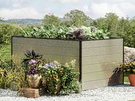 30” Tall Raised Garden Bed (3.2' x 4.9'), Anodized Aluminum 